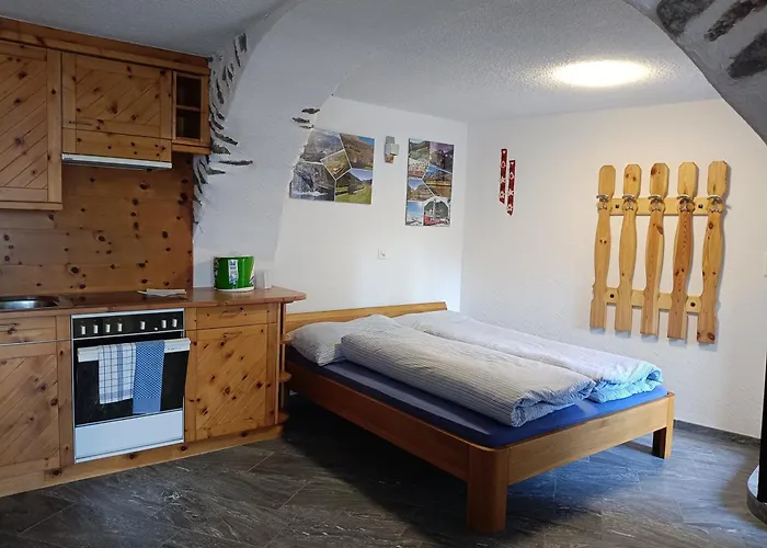 Osteria Del Centro Bed & Breakfast Brusio