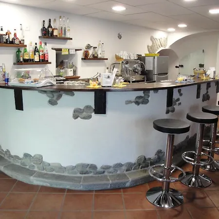 Osteria Del Centro Bed and Breakfast Brusio